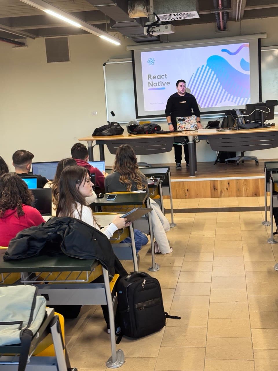 Michele Tornello — Seminario React Native, Università di Catania